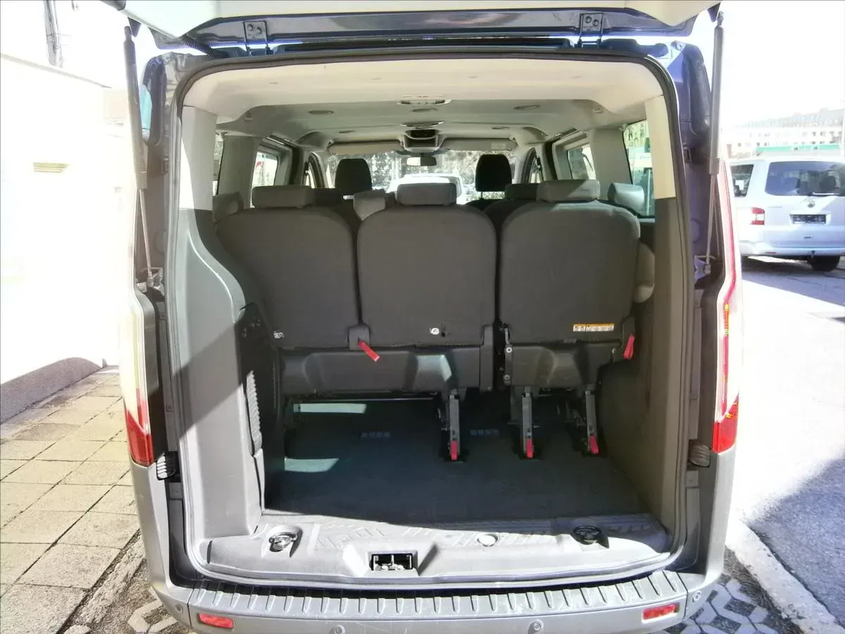 Ford Tourneo Custom - Náhled 8