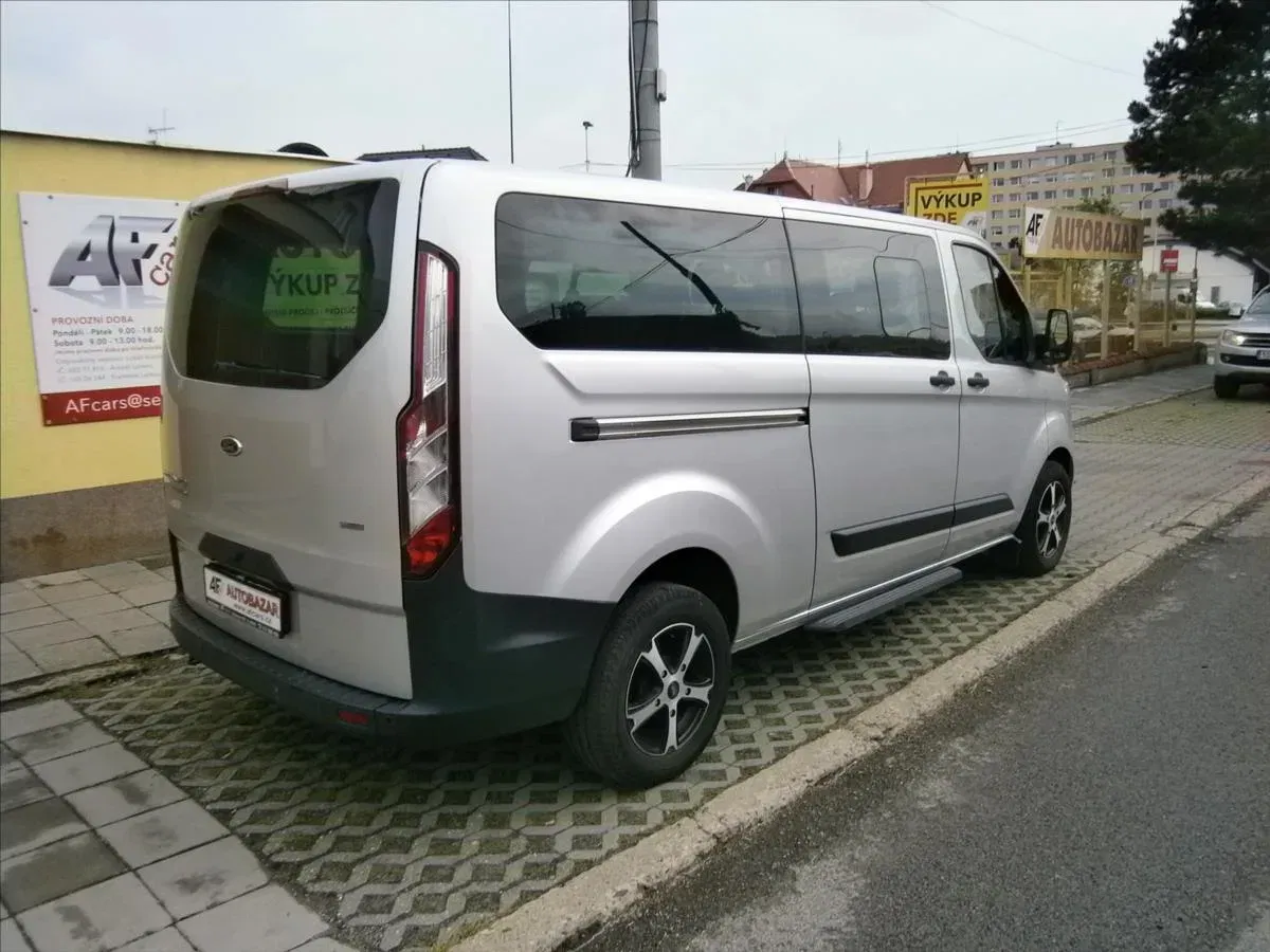 Ford Tourneo Custom - Náhled 6