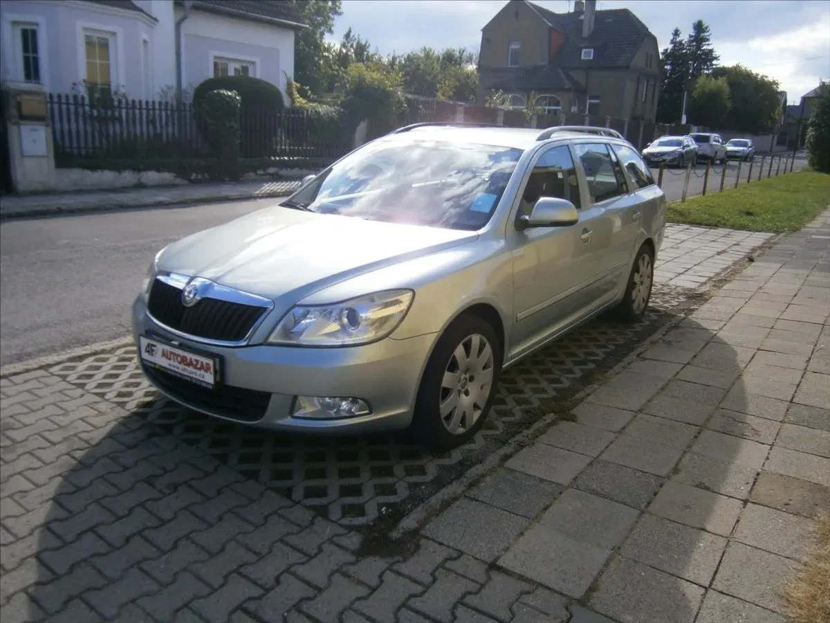 Škoda Octavia - Náhled 3