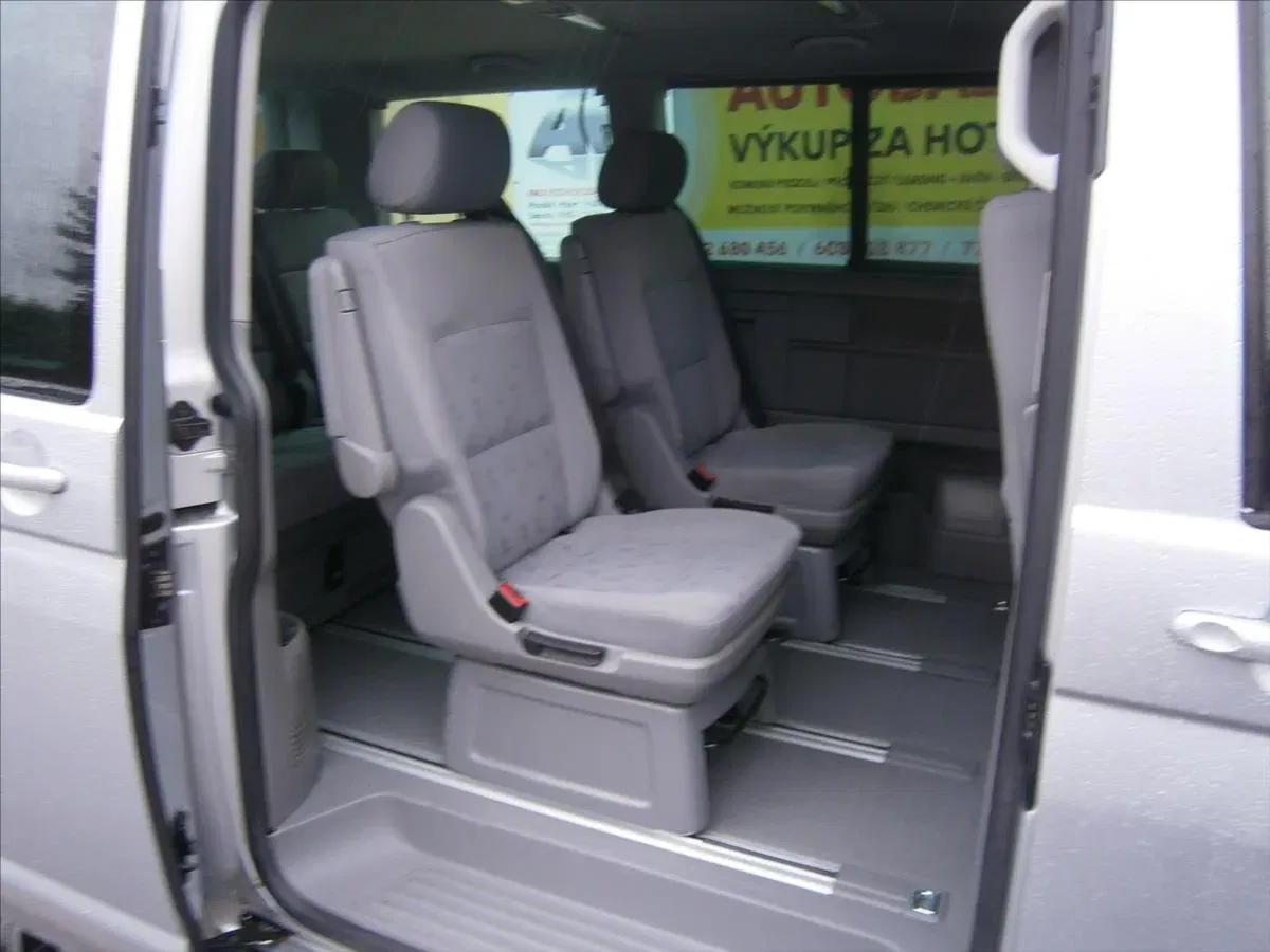 Volkswagen Multivan - Náhled 8