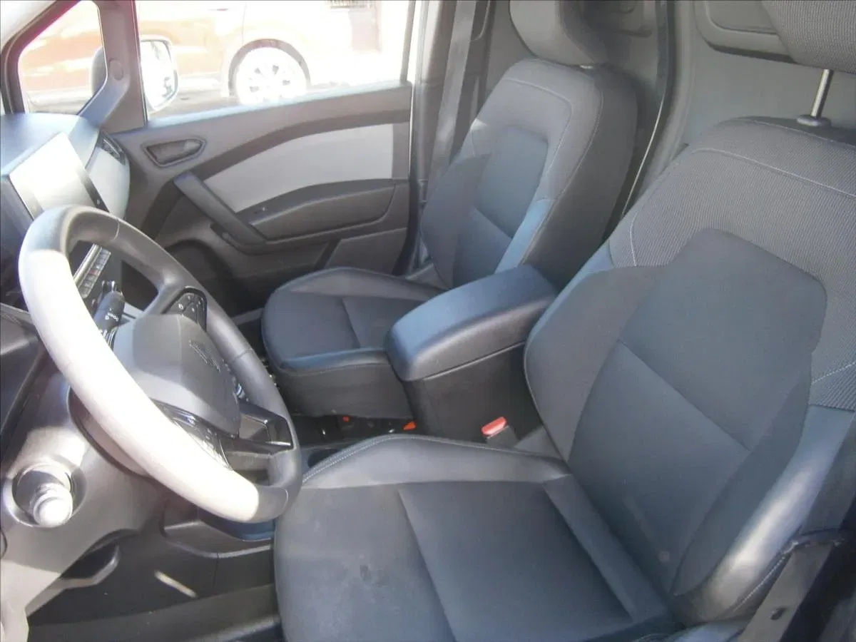 Renault Kangoo - Náhled 8