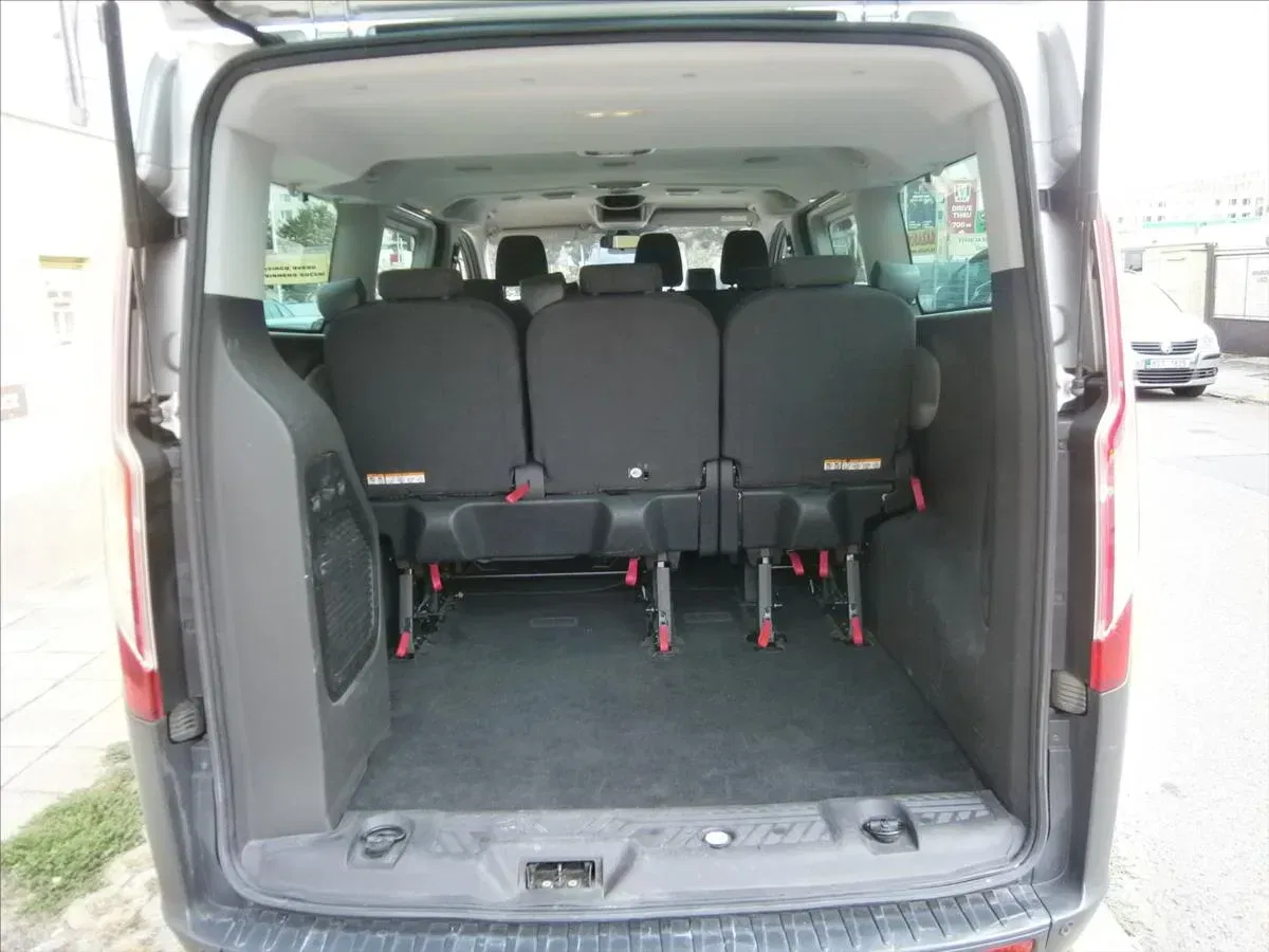 Ford Tourneo Custom - Náhled 8