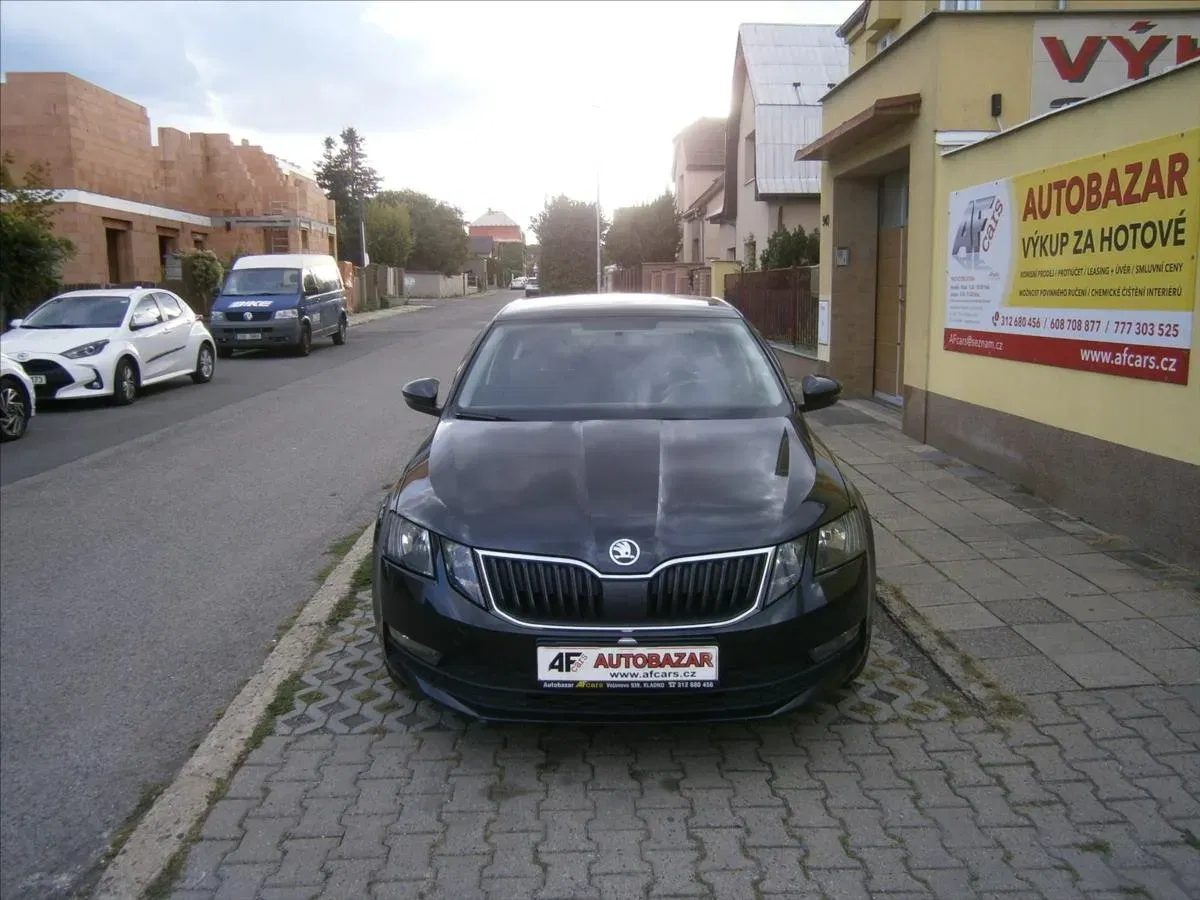 Škoda Octavia - Náhled 2