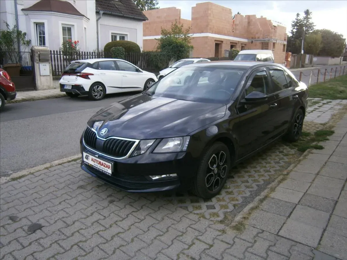Škoda Octavia - Náhled 3