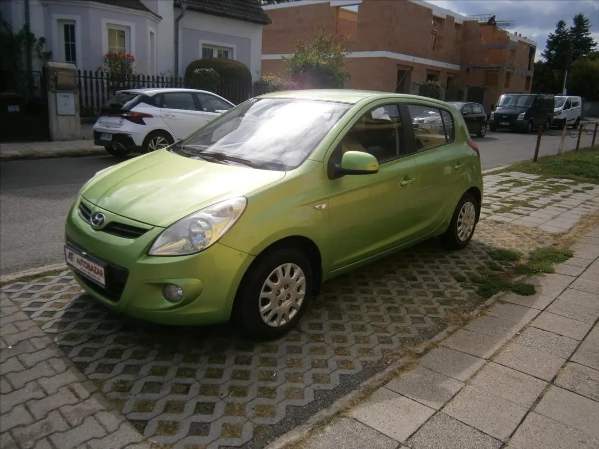 Hyundai i20 - Náhled 3