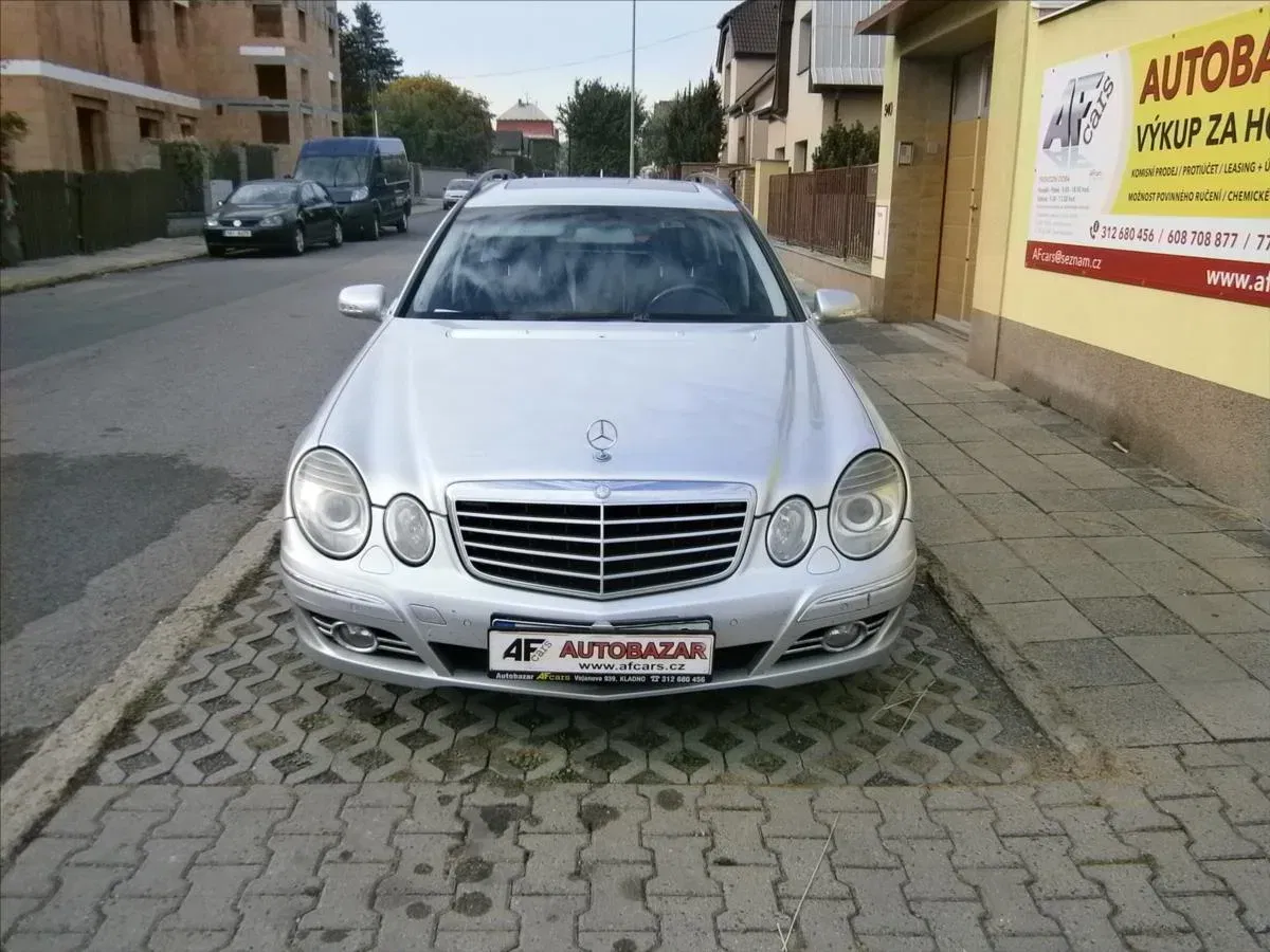 Mercedes-Benz Třídy E - Náhled 2