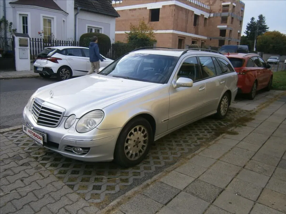 Mercedes-Benz Třídy E - Náhled 3