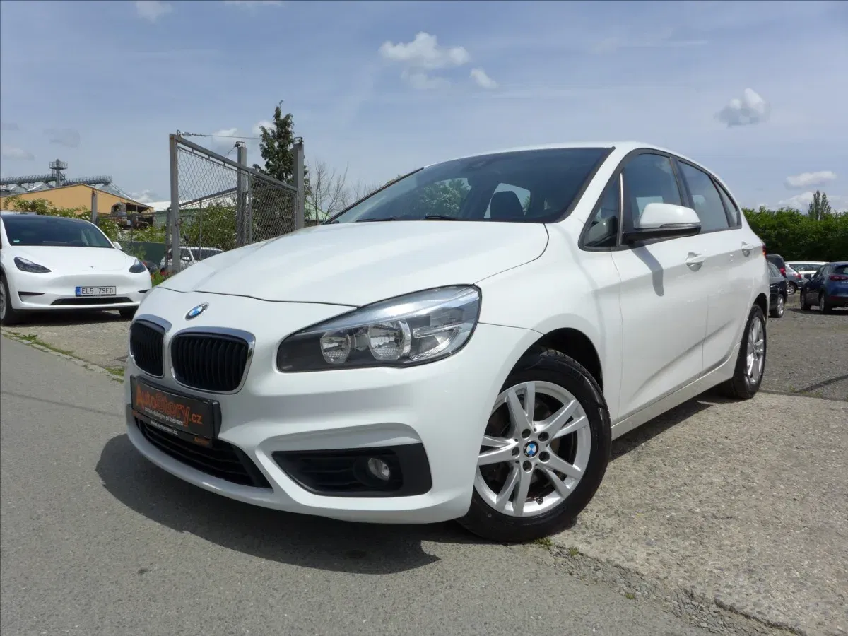 BMW Řada 2 – fotografie 1