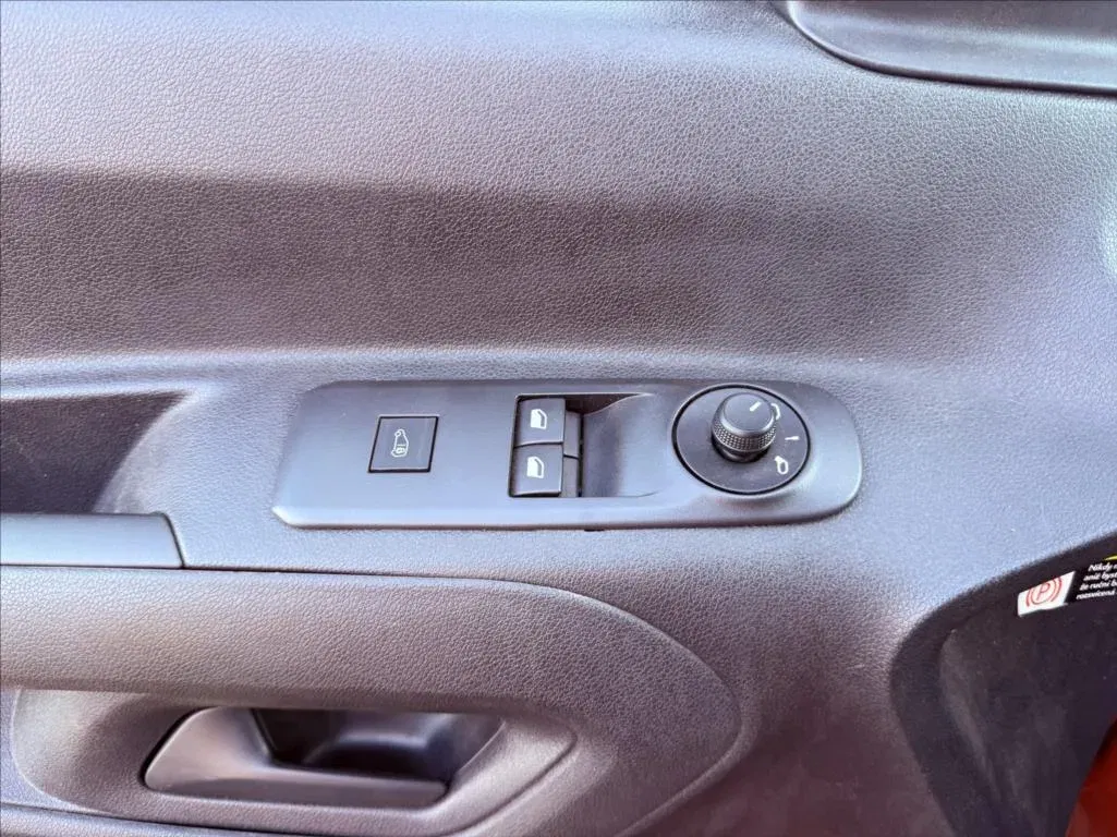 Citroën Berlingo - Náhled 8