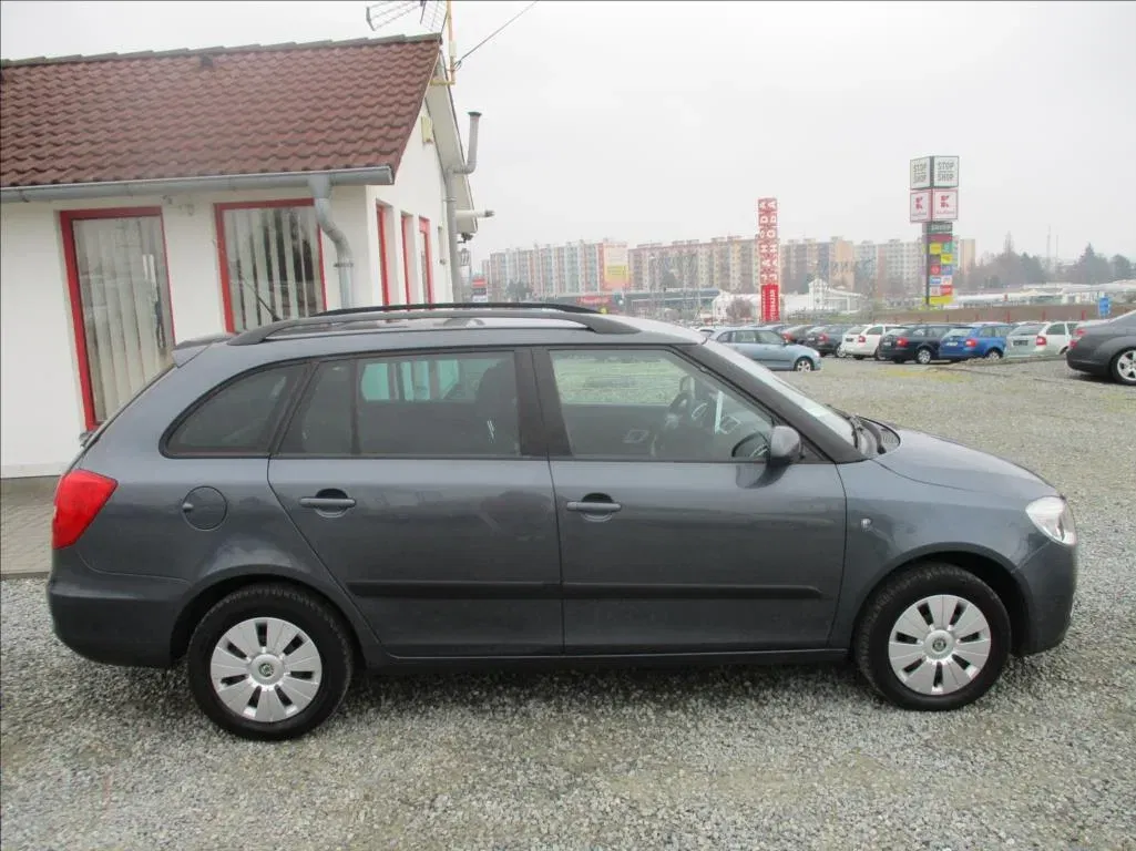 Škoda Fabia - Náhled 5