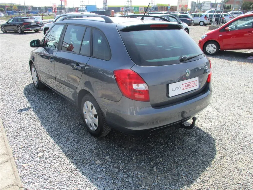 Škoda Fabia - Náhled 8