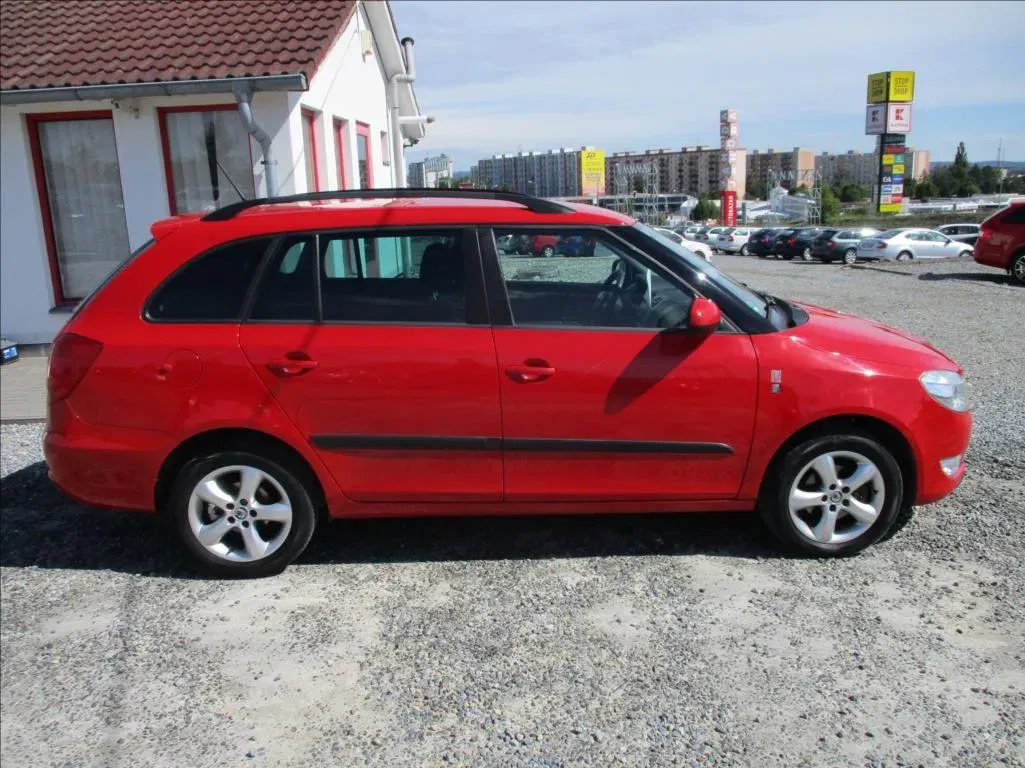 Škoda Fabia - Náhled 4