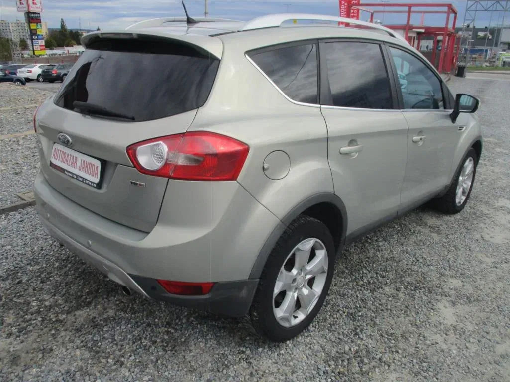 Ford Kuga - Náhled 5