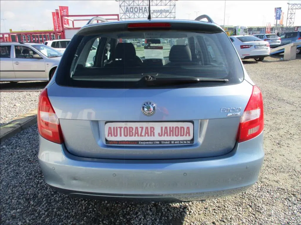 Škoda Fabia - Náhled 7