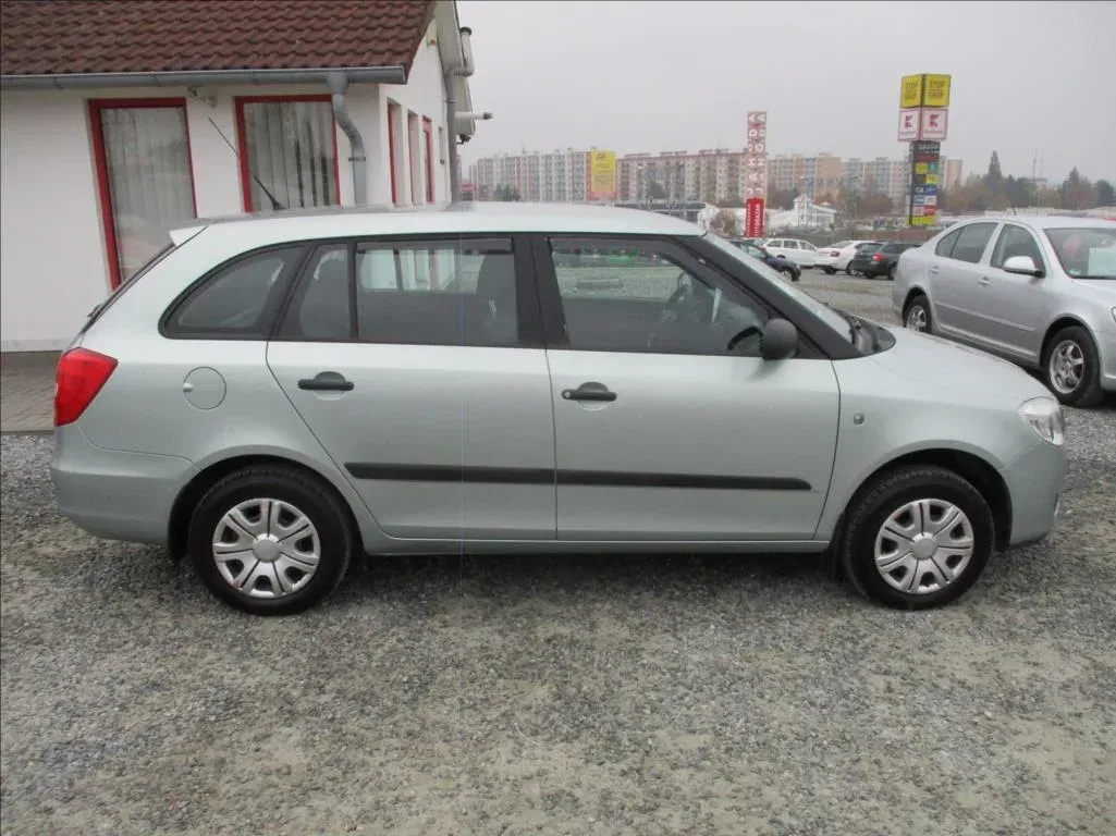 Škoda Fabia - Náhled 4