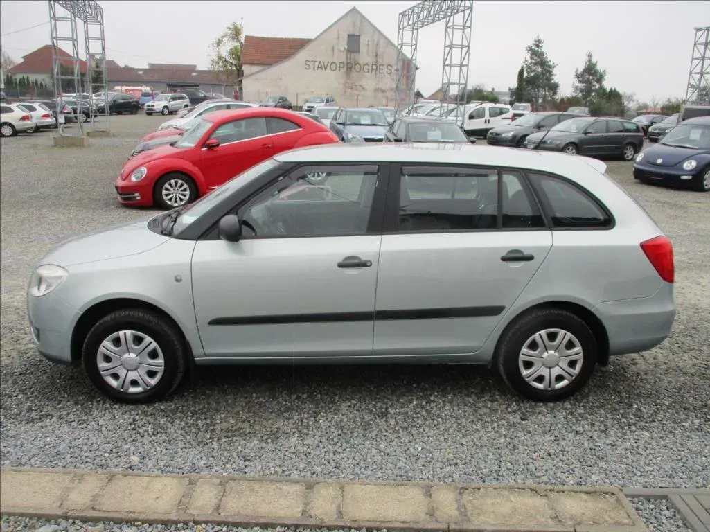 Škoda Fabia - Náhled 8