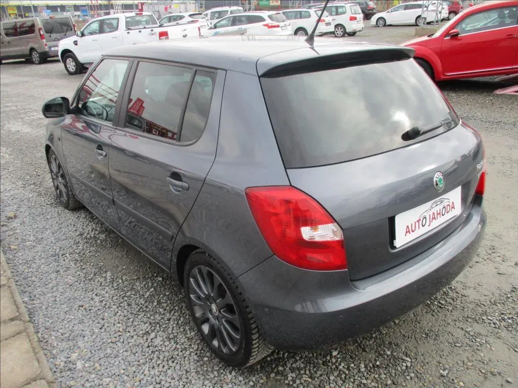 Škoda Fabia - Náhled 8