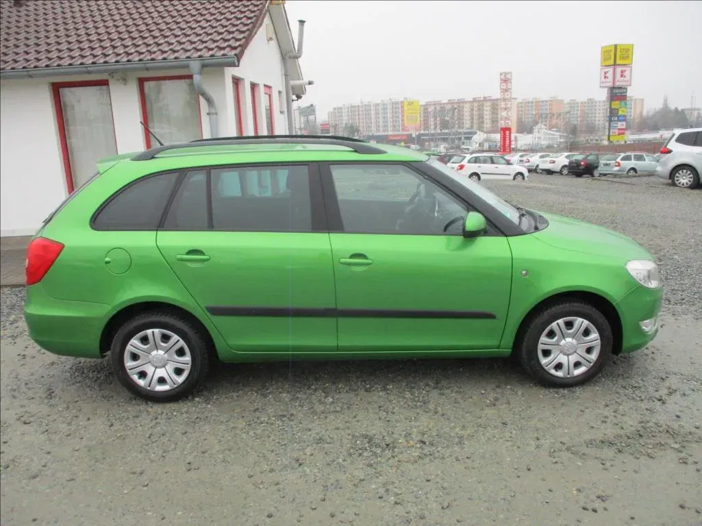 Škoda Fabia - Náhled 4
