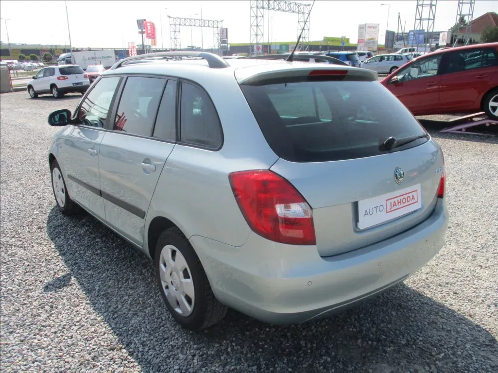 Škoda Fabia - Náhled 8