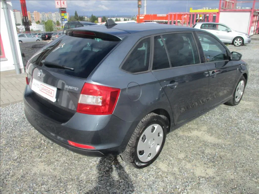 Škoda Rapid - Náhled 5