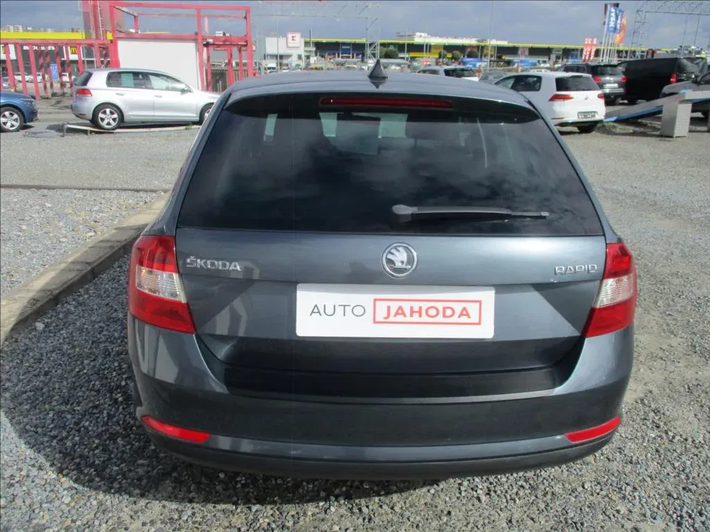 Škoda Rapid - Náhled 6