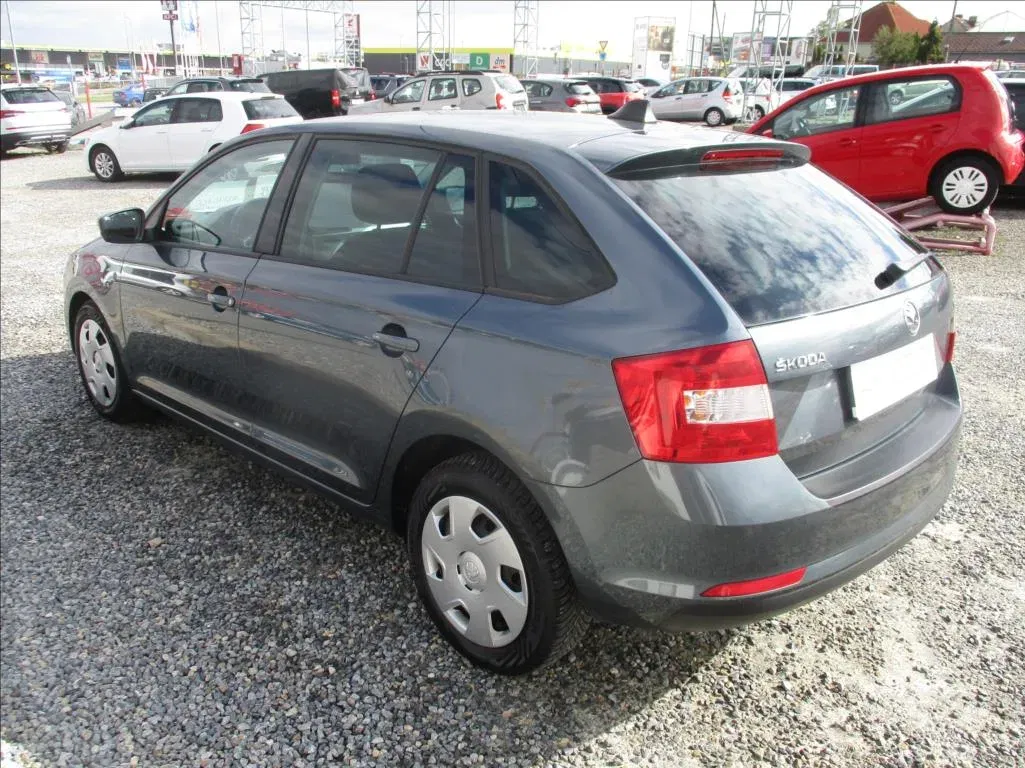 Škoda Rapid - Náhled 7