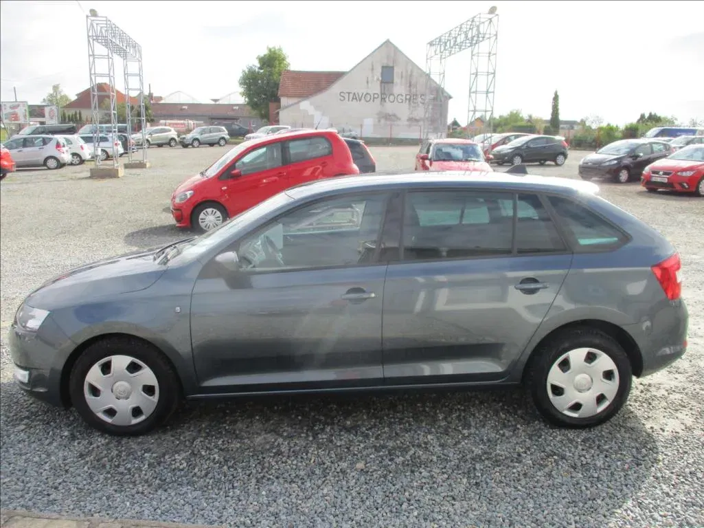 Škoda Rapid - Náhled 8