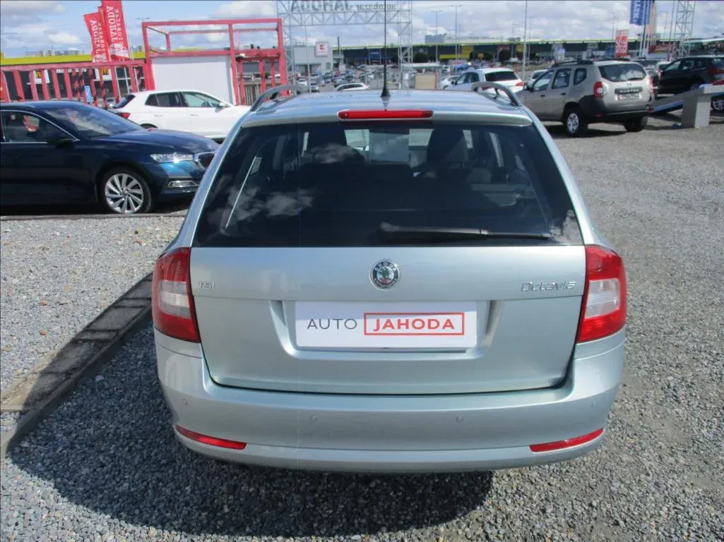 Škoda Octavia - Náhled 7
