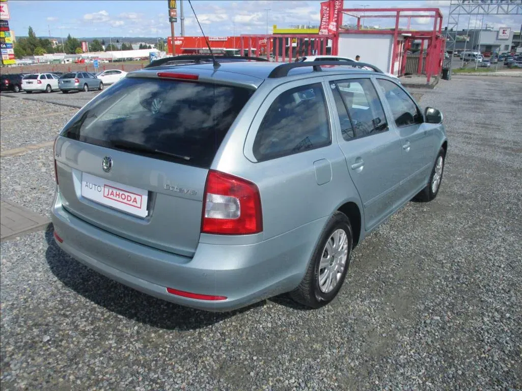 Škoda Octavia - Náhled 8