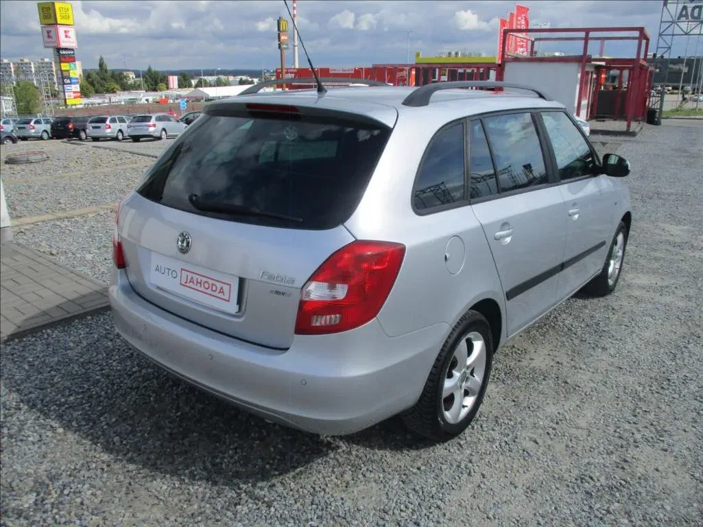 Škoda Fabia - Náhled 8