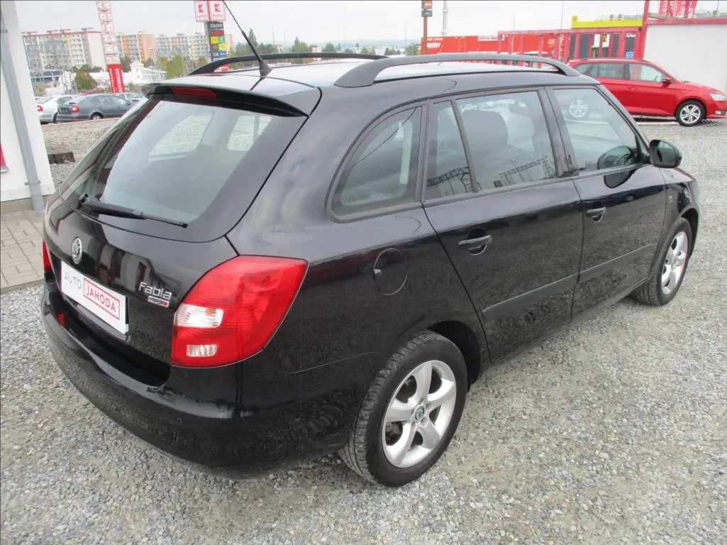 Škoda Fabia - Náhled 5