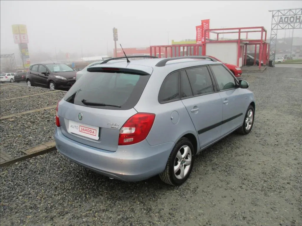 Škoda Fabia - Náhled 8