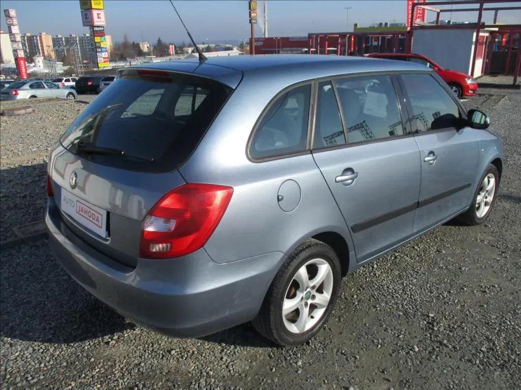 Škoda Fabia - Náhled 5