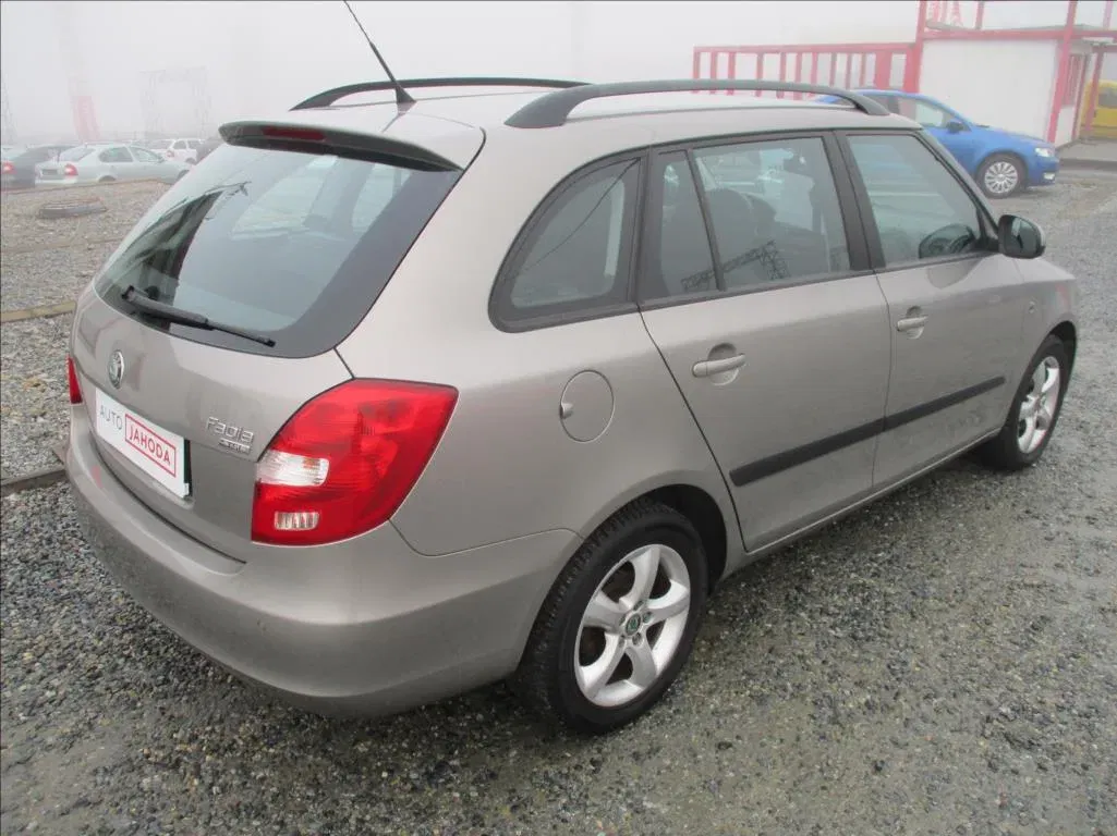 Škoda Fabia - Náhled 5