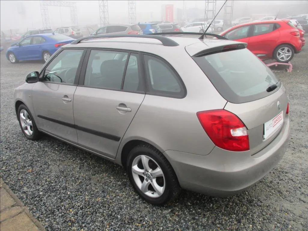 Škoda Fabia - Náhled 7