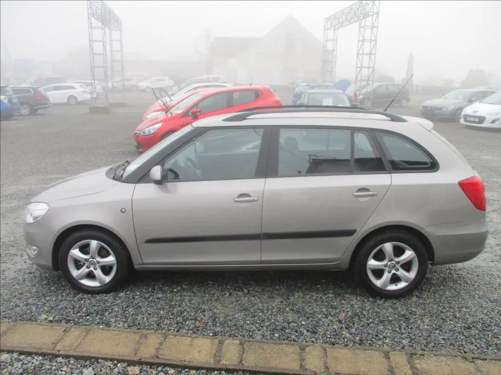Škoda Fabia - Náhled 8