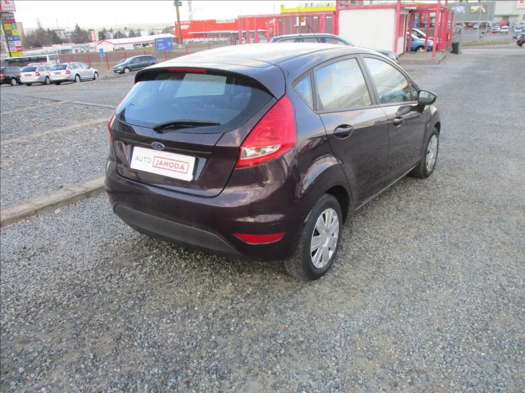 Ford Fiesta - Náhled 6