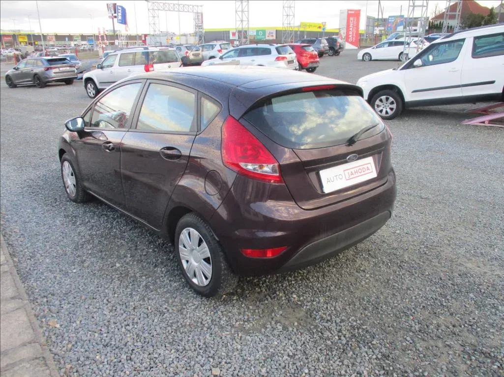 Ford Fiesta - Náhled 8