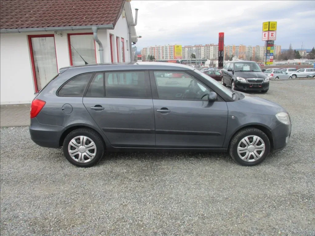 Škoda Fabia - Náhled 5