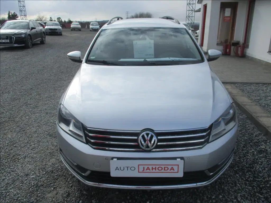 Volkswagen Passat - Náhled 2