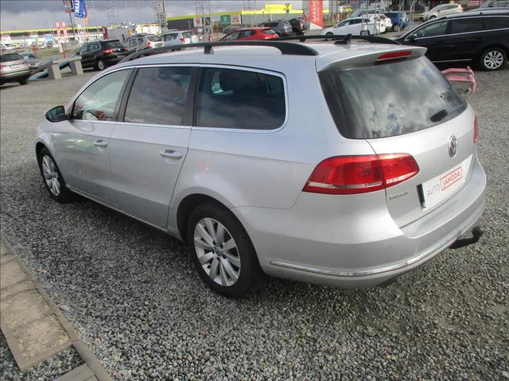 Volkswagen Passat - Náhled 7