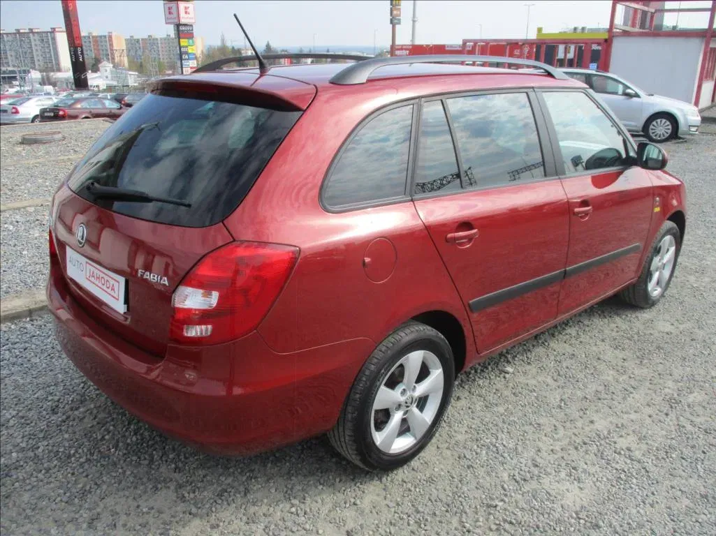 Škoda Fabia - Náhled 5