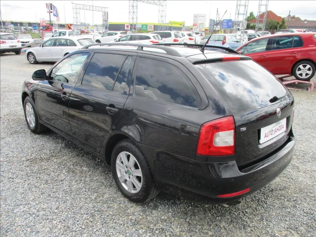 Škoda Octavia - Náhled 7
