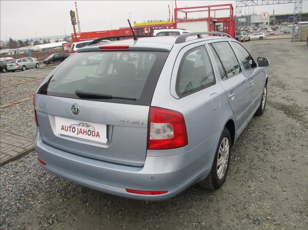 Škoda Octavia - Náhled 6