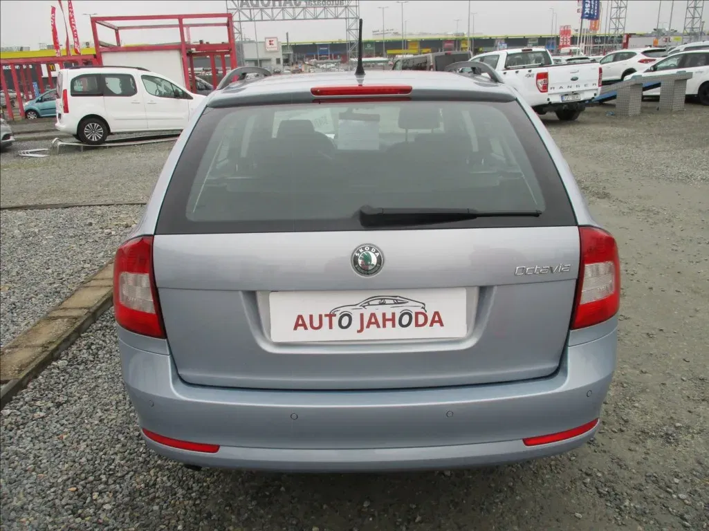 Škoda Octavia - Náhled 7