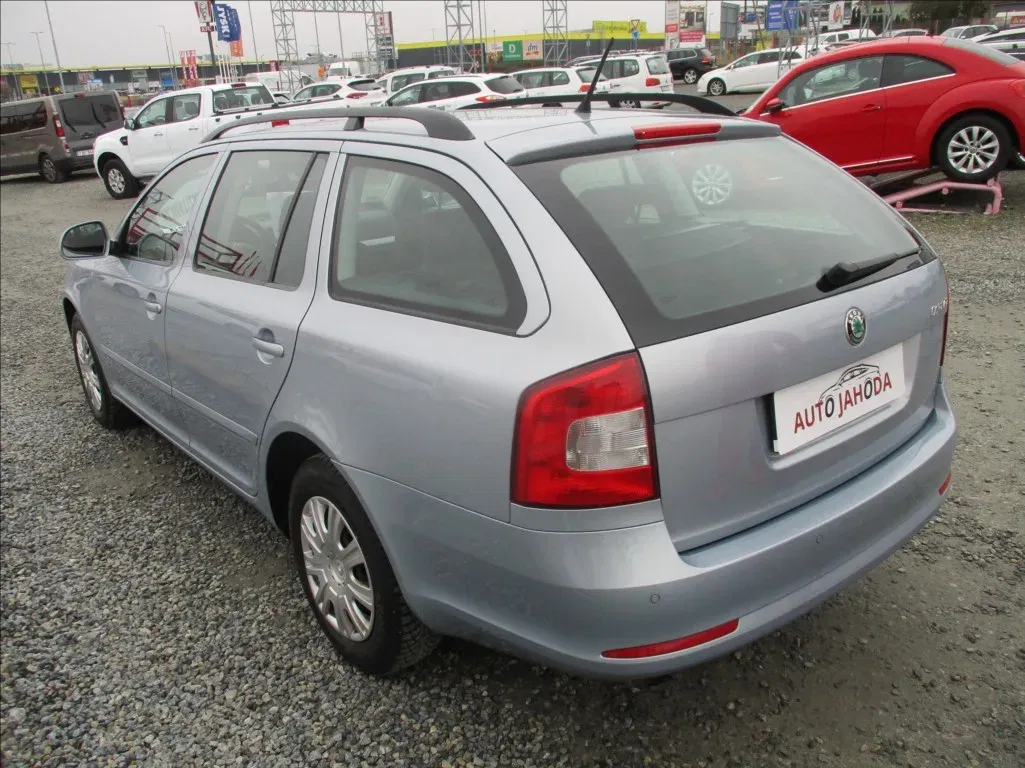 Škoda Octavia - Náhled 8