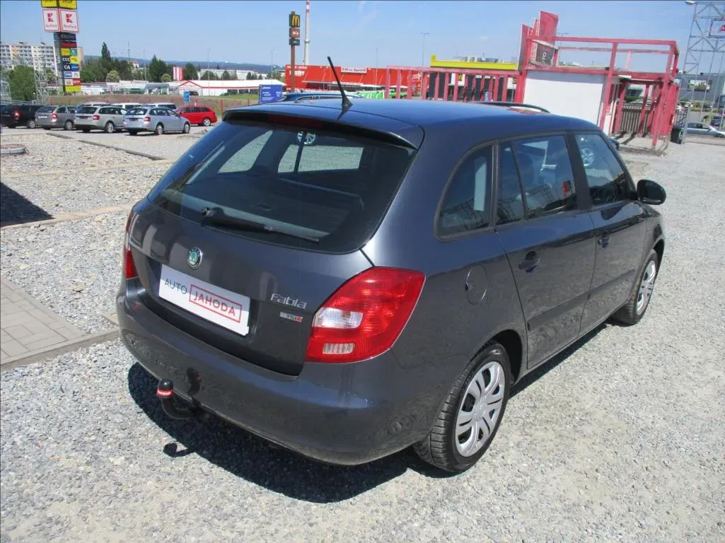 Škoda Fabia - Náhled 8