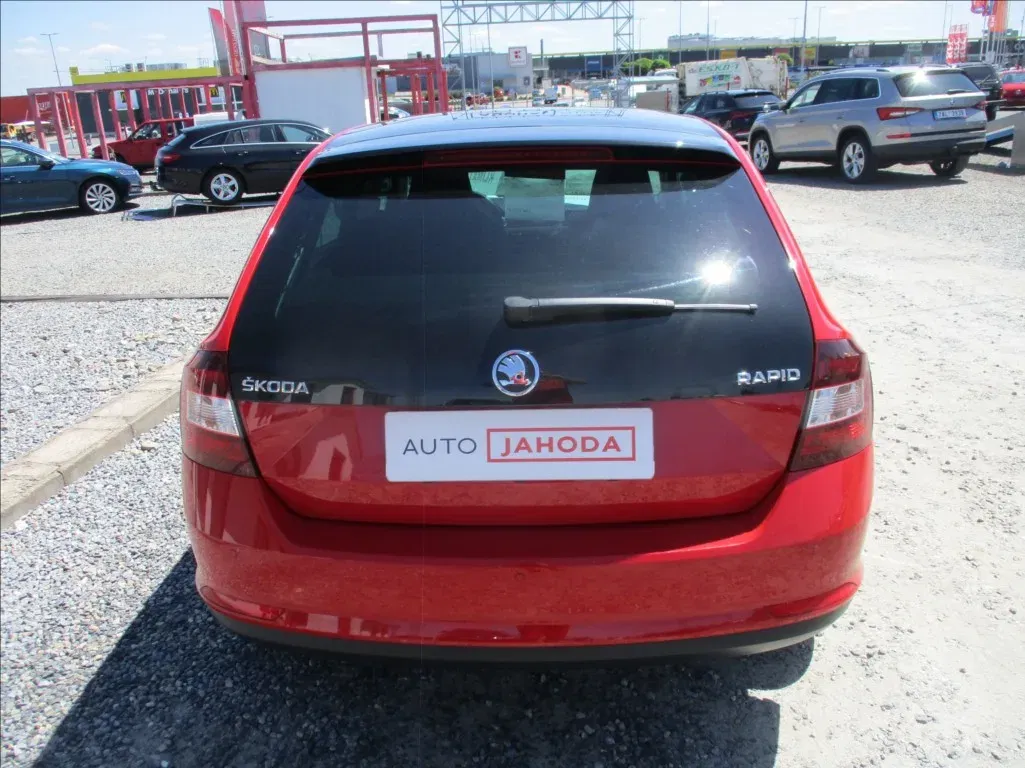 Škoda Rapid - Náhled 7