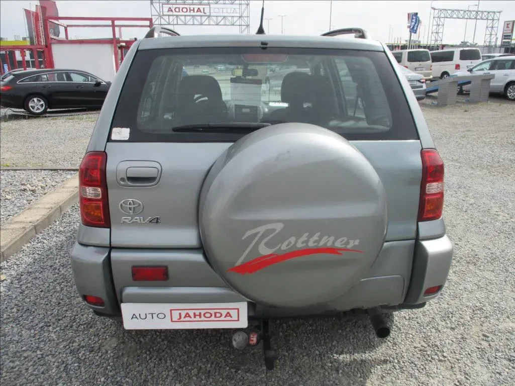 Toyota RAV4 - Náhled 6
