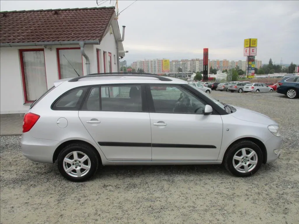Škoda Fabia - Náhled 4